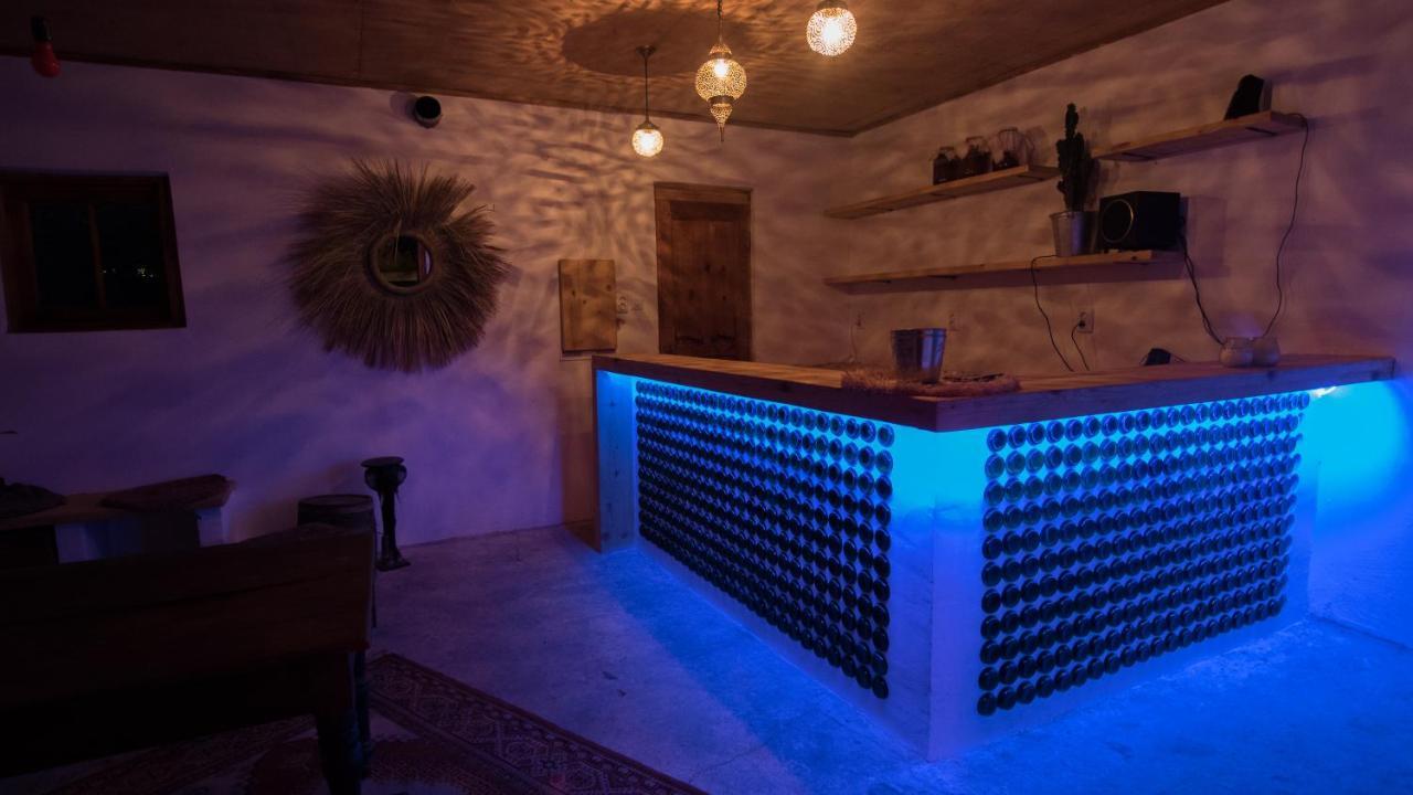 Karma Hostel Martvili Bagian luar foto